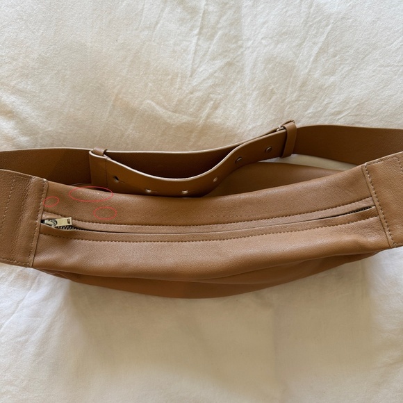 COS beige swing crossbody leather bag - Picture 3 of 10